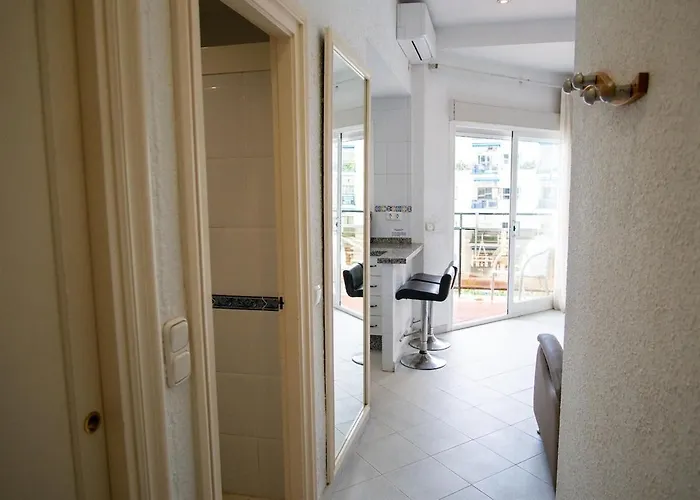 Skol 205a With Sea And Pool Views Marbella