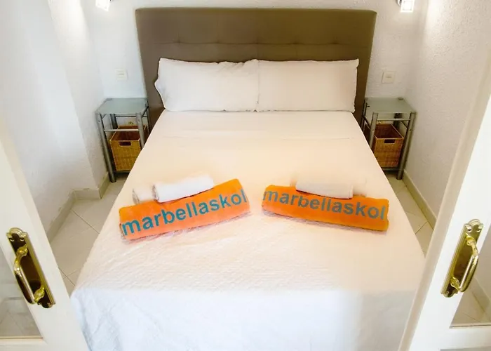 Skol 205a With Sea And Pool Views *